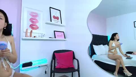 dyanamoon14_ls online show from October 16, 1:34 pm