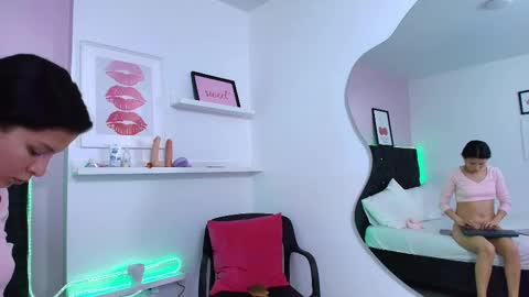 dyanamoon14_ls online show from October 17, 12:52 pm