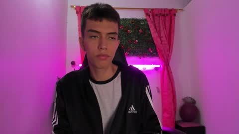 Dylan online show from September 30, 11:37 am