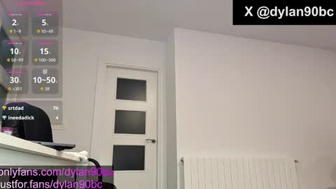 Snapshot of dylan_90 chatting on November 15, 5:31 pm dylan online show from November 15, 5:31 pm