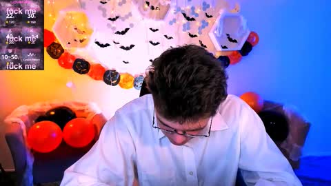 Snapshot of dylan_bold chatting on October 26, 9:37 am dylan_bold online show from October 26, 9:37 am