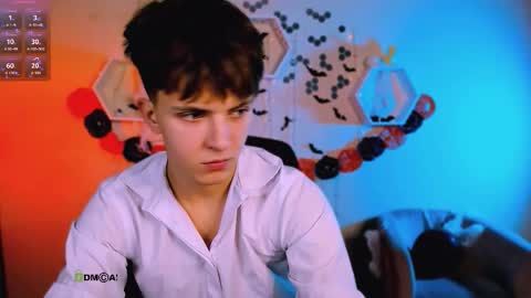 Snapshot of dylan_bold chatting on November 2, 7:49 pm dylan_bold online show from November 2, 7:49 pm