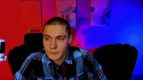 Snapshot of dylan_bold chatting on November 28, 11:02 am dylan_bold online show from November 28, 11:02 am