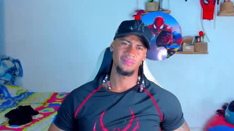 Snapshot of dylan_jake1 chatting on June 9, 5:57 pm Dylan online show from June 9, 5:57 pm
