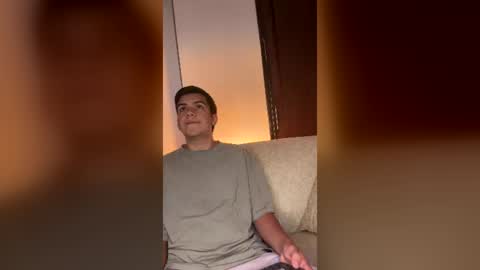 dylan kate Live online show from July 5, 1:01 am
