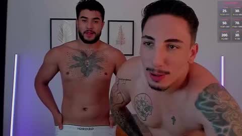 Bryan model independient online show from March 30, 5:25 pm