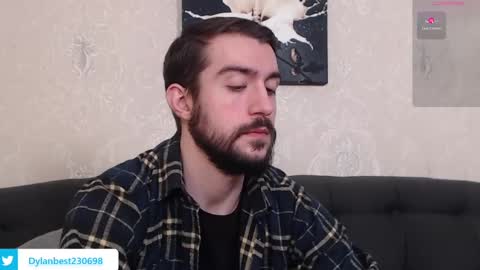 Dylan online show from December 17, 10:54 pm