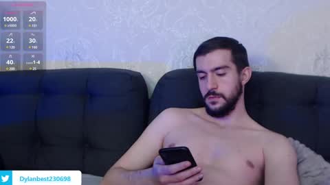 Dylan online show from March 1, 5:42 am