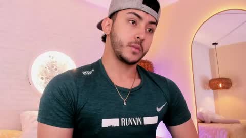 dylan_vega01 online show from April 16, 4:30 pm