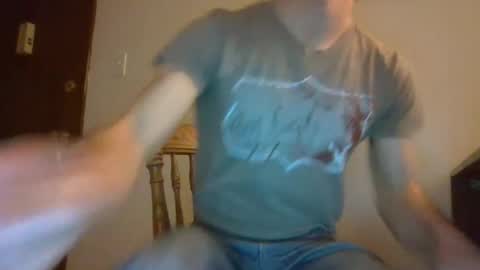 Snapshot of dylan_x0x0 chatting on June 13, 11:24 pm dylan_x0x0 online show from June 13, 11:24 pm