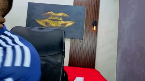 Snapshot of dylanguss chatting on September 24, 11:35 am dylanguss online show from September 24, 11:35 am