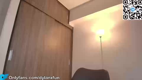 Snapshot of dylanxfun chatting on September 25, 9:40 pm dylanxfun online show from September 25, 9:40 pm