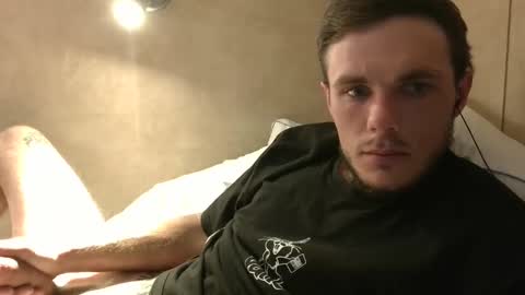 Snapshot of dylp400 chatting on January 26, 9:51 am dylp400 online show from January 26, 9:51 am