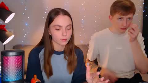 Snapshot of dyrinda chatting on December 24, 9:22 pm Julia and Dima online show from December 24, 9:22 pm