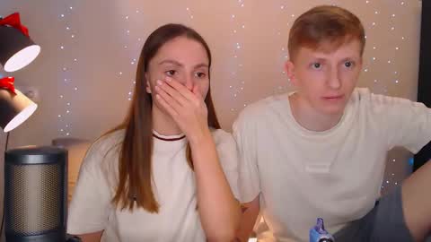 Snapshot of dyrinda chatting on January 23, 2:02 am Julia and Dima online show from January 23, 2:02 am