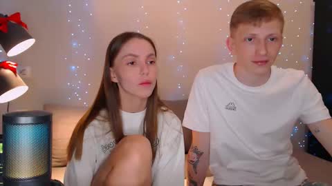 Snapshot of dyrinda chatting on February 10, 9:04 pm Julia and Dima online show from February 10, 9:04 pm