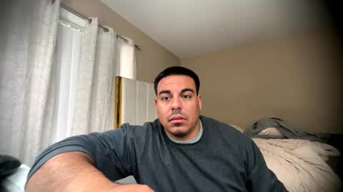 Snapshot of e_lord26 chatting on April 22, 3:24 pm e_lord26 online show from April 22, 3:24 pm