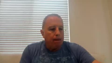 Snapshot of e_rectiom chatting on November 15, 11:10 pm Mr Wonderful online show from November 15, 11:10 pm