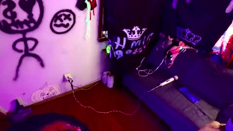 Snapshot of eandj8786 chatting on February 26, 10:31 pm Kryztal Klear Jaxx online show from February 26, 10:31 pm