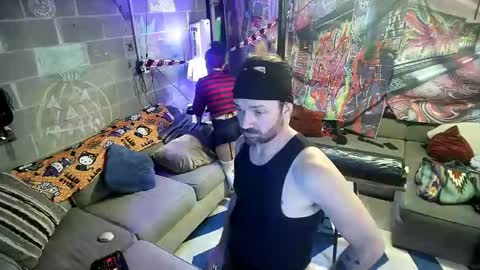 Snapshot of eandj8786 chatting on October 23, 4:50 pm Kryztal Klear Jaxx online show from October 23, 4:50 pm