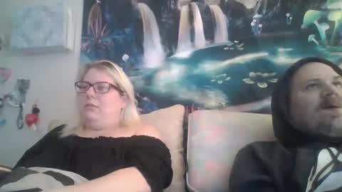 eandr6446 online show from November 22, 7:13 pm