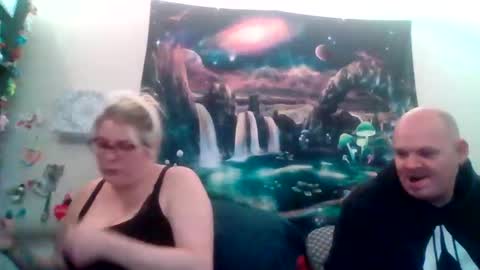 eandr6446 online show from November 30, 5:33 am