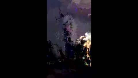 Snapshot of earthbirds23 chatting on March 3, 11:05 am earthbirds23 online show from March 3, 11:05 am