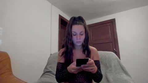 Snapshot of easyacee chatting on September 15, 3:01 pm easyacee online show from September 15, 3:01 pm