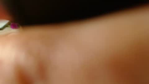 Six online show from January 21, 12:29 pm