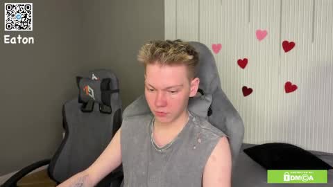 eaton_ online show from April 1, 11:44 am