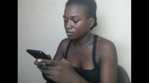 eatuupx online show from December 18, 7:08 pm