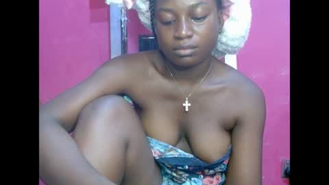 eatuupx online show from April 9, 11:04 am