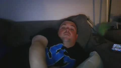 Eazyb91 online show from December 31, 9:17 pm