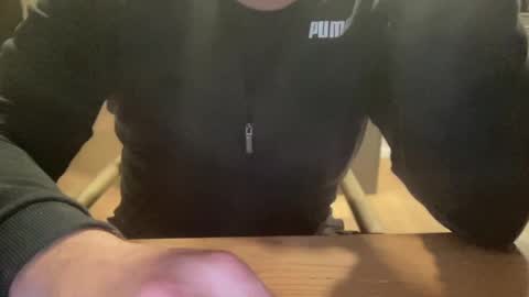 Snapshot of ebnk15 chatting on February 4, 9:52 pm ebnk15 online show from February 4, 9:52 pm