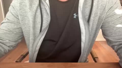 Snapshot of ebnk15 chatting on October 25, 2:35 pm ebnk15 online show from October 25, 2:35 pm