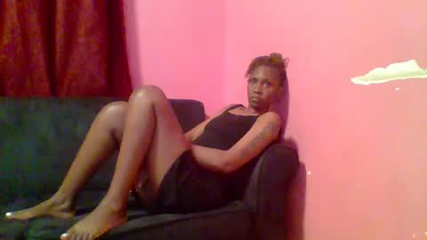 Ebon Fantasy1s online show from May 18, 8:36 pm