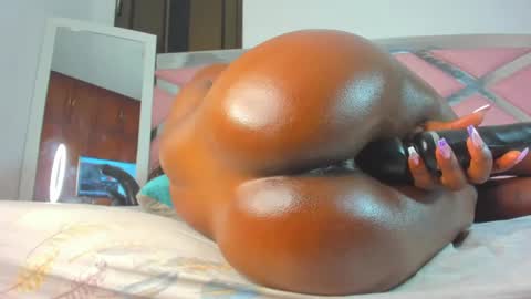 Snapshot of ebonnygoddess2 chatting on January 31, 9:59 pm 2 online show from January 31, 9:59 pm