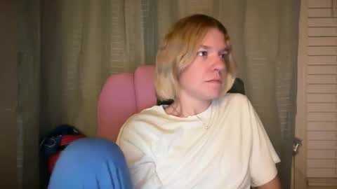 americnbarbie online show from April 8, 4:45 am