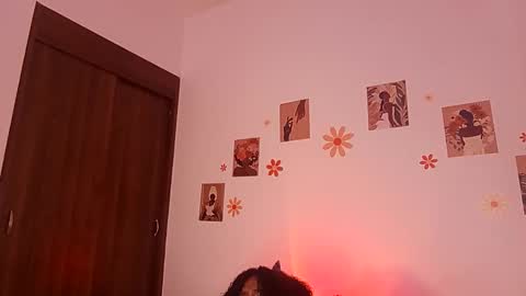 ebony_af online show from April 15, 6:31 am