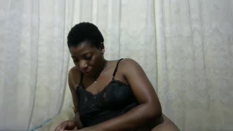 ebony_candy1998 online show from March 16, 7:51 pm