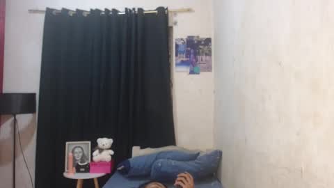 Snapshot of ebony_enchantress chatting on February 26, 1:43 am BEA DONT FORGET TO FOLLOW ME online show from February 26, 1:43 am