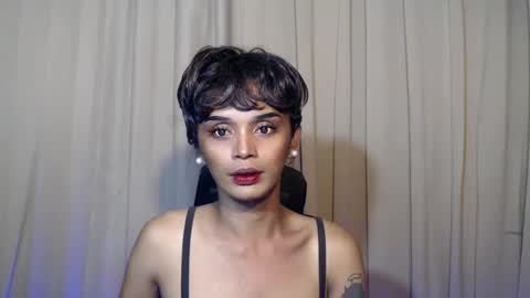 Snapshot of ebony_enchantress chatting on December 21, 6:59 pm BEA DONT FORGET TO FOLLOW ME online show from December 21, 6:59 pm