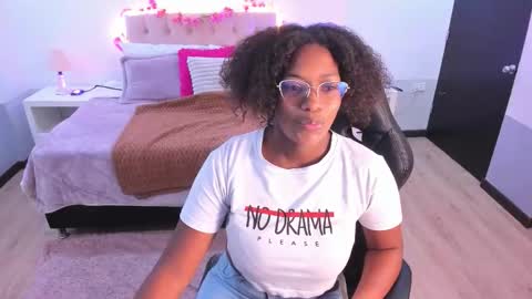 Snapshot of ebony_fantasy2 chatting on September 23, 11:35 am ebony_fantasy2 online show from September 23, 11:35 am