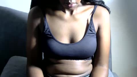 ebony_jinxmonroe online show from March 10, 9:36 am