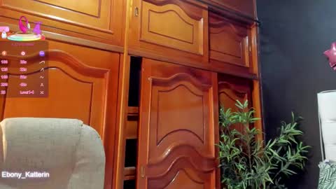 Snapshot of ebony_katterin chatting on March 2, 11:39 am ebony_katterin online show from March 2, 11:39 am