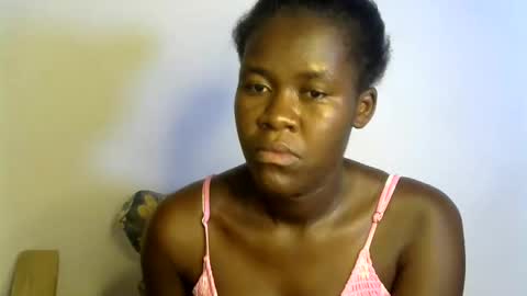 Snapshot of ebony_lynne chatting on April 21, 1:42 am ebony_lynne online show from April 21, 1:42 am