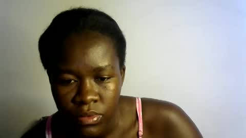 Snapshot of ebony_lynne chatting on April 26, 2:26 pm ebony_lynne online show from April 26, 2:26 pm