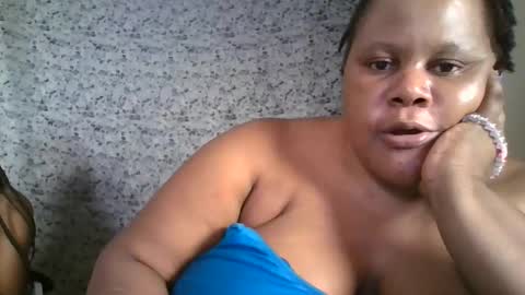 Snapshot of ebony_magixs chatting on September 14, 11:37 pm ebony_magixs online show from September 14, 11:37 pm
