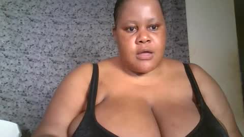 Snapshot of ebony_magixs chatting on September 18, 6:54 pm ebony_magixs online show from September 18, 6:54 pm