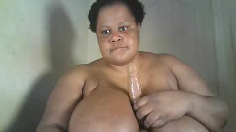 Snapshot of ebony_magixs chatting on October 1, 7:25 am ebony_magixs online show from October 1, 7:25 am